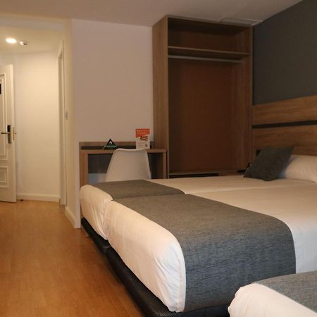 Hostal Alda Palencia Plaza Esterno foto