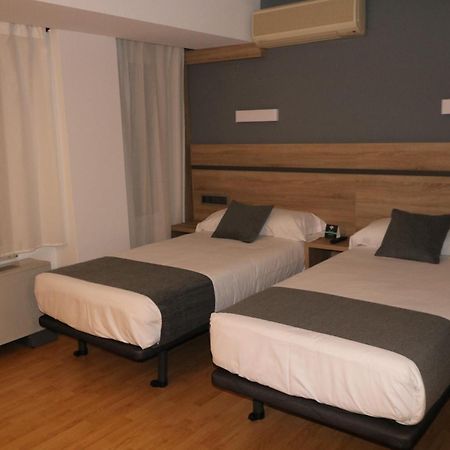 Hostal Alda Palencia Plaza Esterno foto